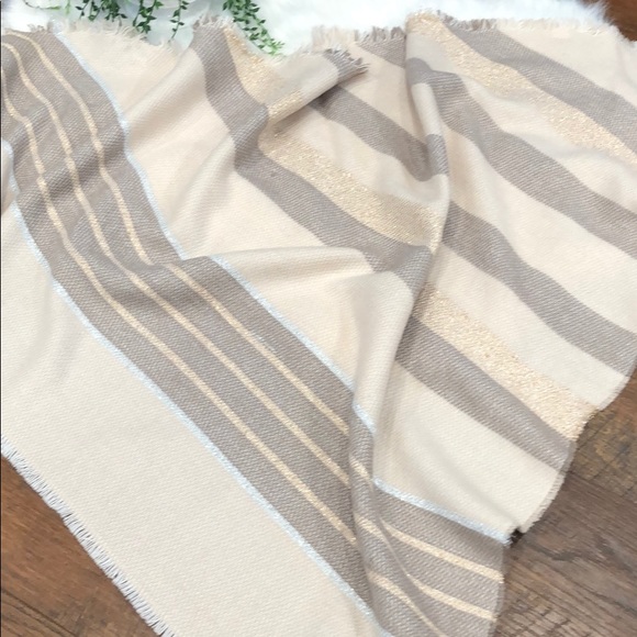 BP scarf - Picture 5 of 11